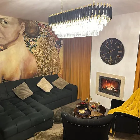 Popa's House By Silver Mountain Apartment *